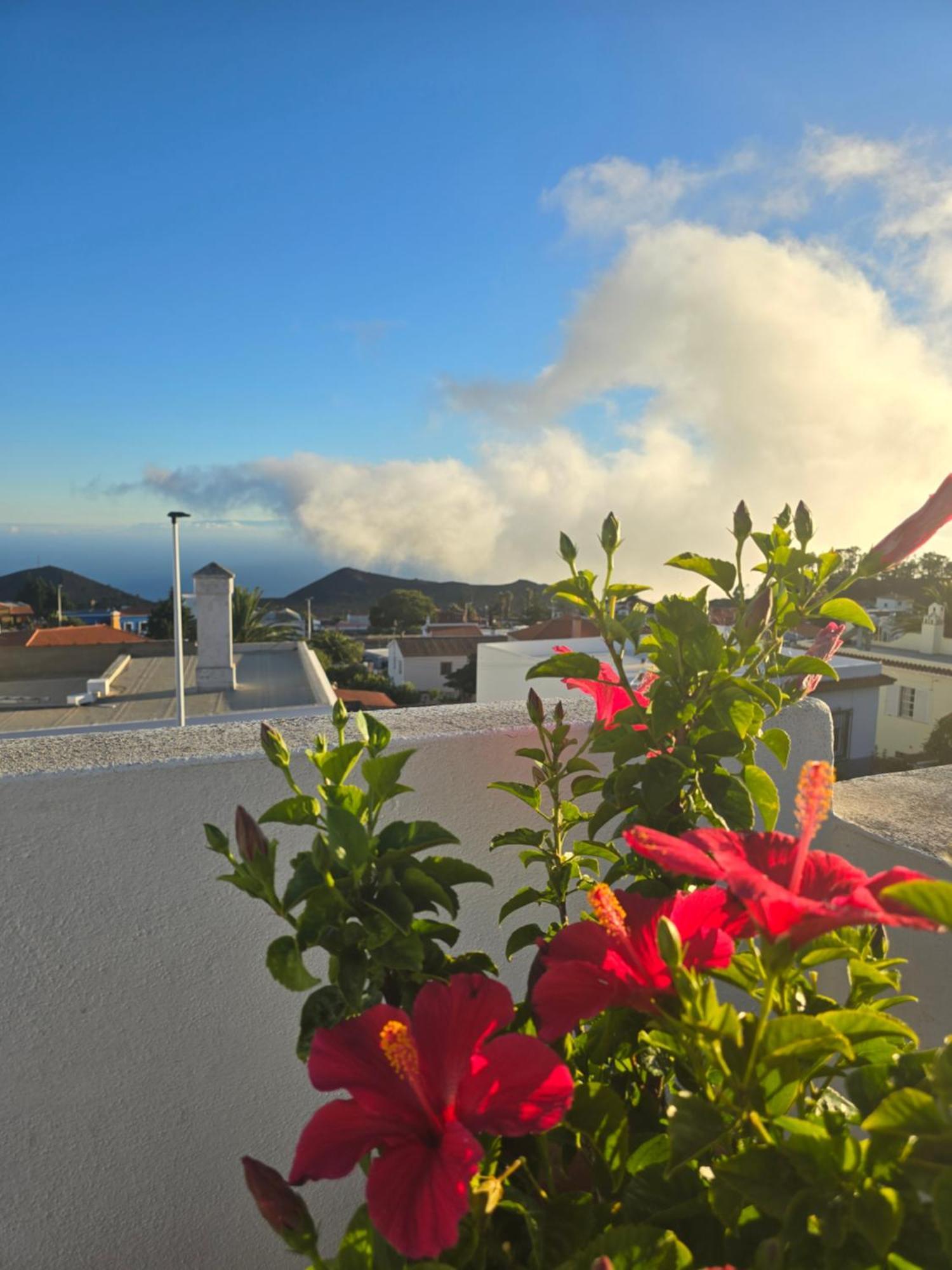 Apartamentos Los Volcanes Fuencaliente de la Palma Extérieur photo